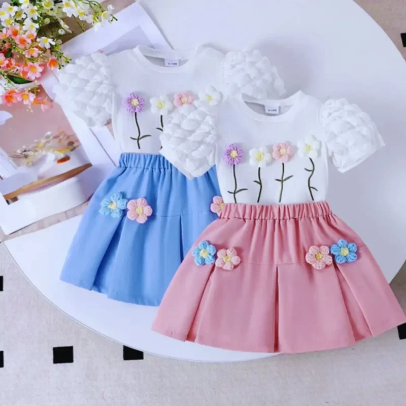 Roza otroška oblekica s cvetličnim topom in krilom