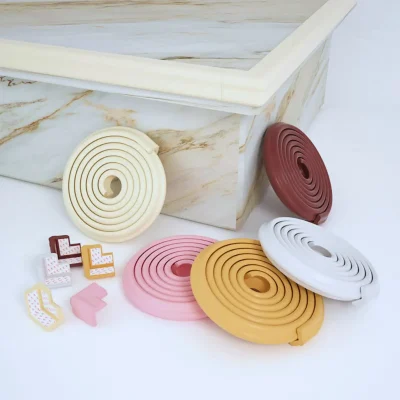 Mehki silikonski trak za zaščito kotov in robov.