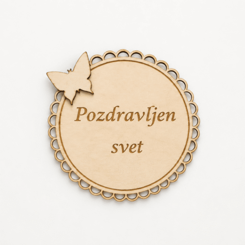 Leseni mejnik Metuljček (punčka)